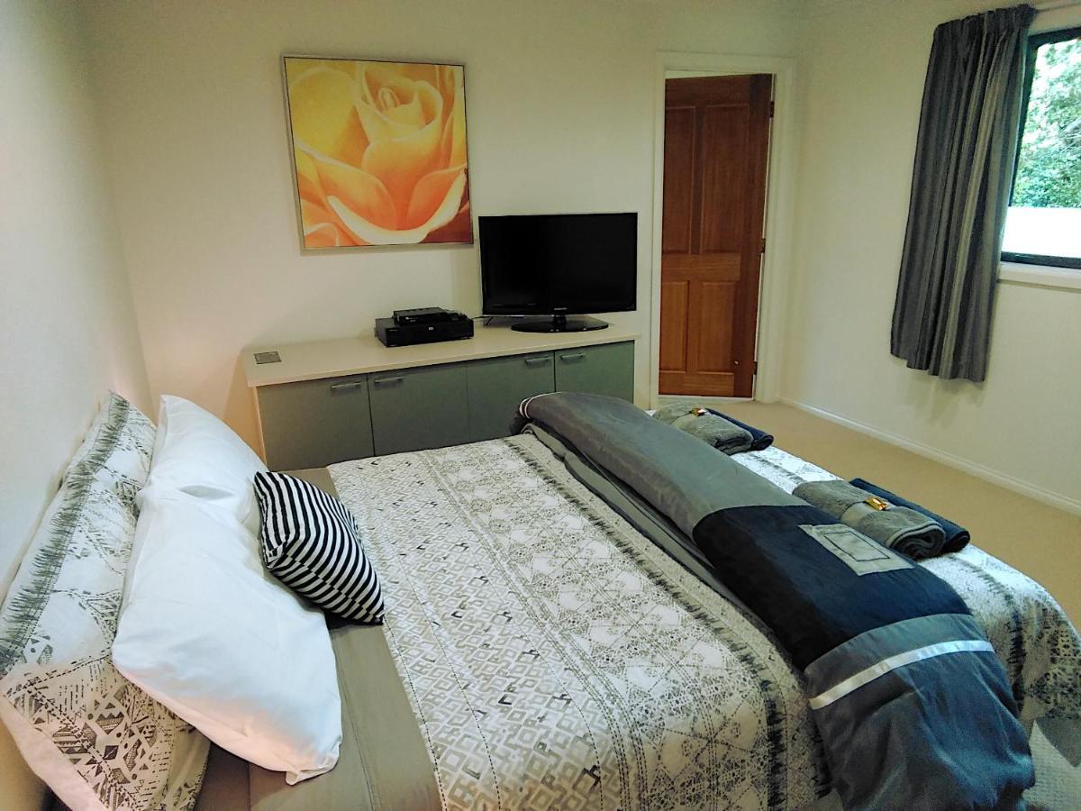 Golden Caves - Bed & Breakfast Takaka Exterior foto